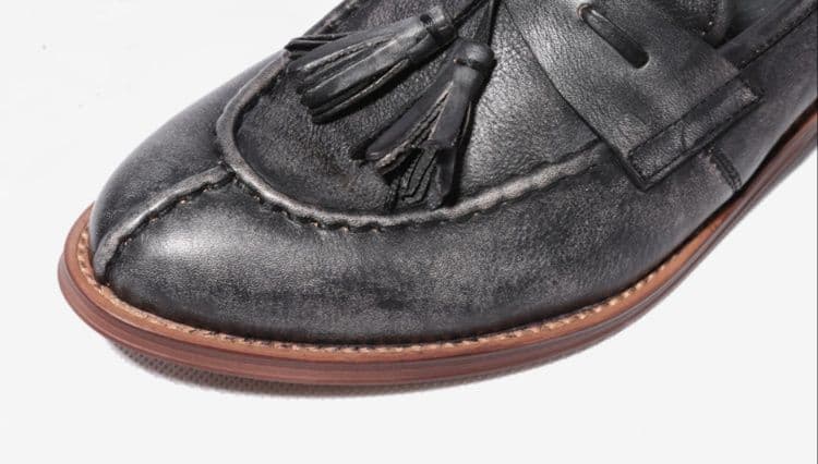 モカシン ローファー 飾り房付き職人仕立てモカシン